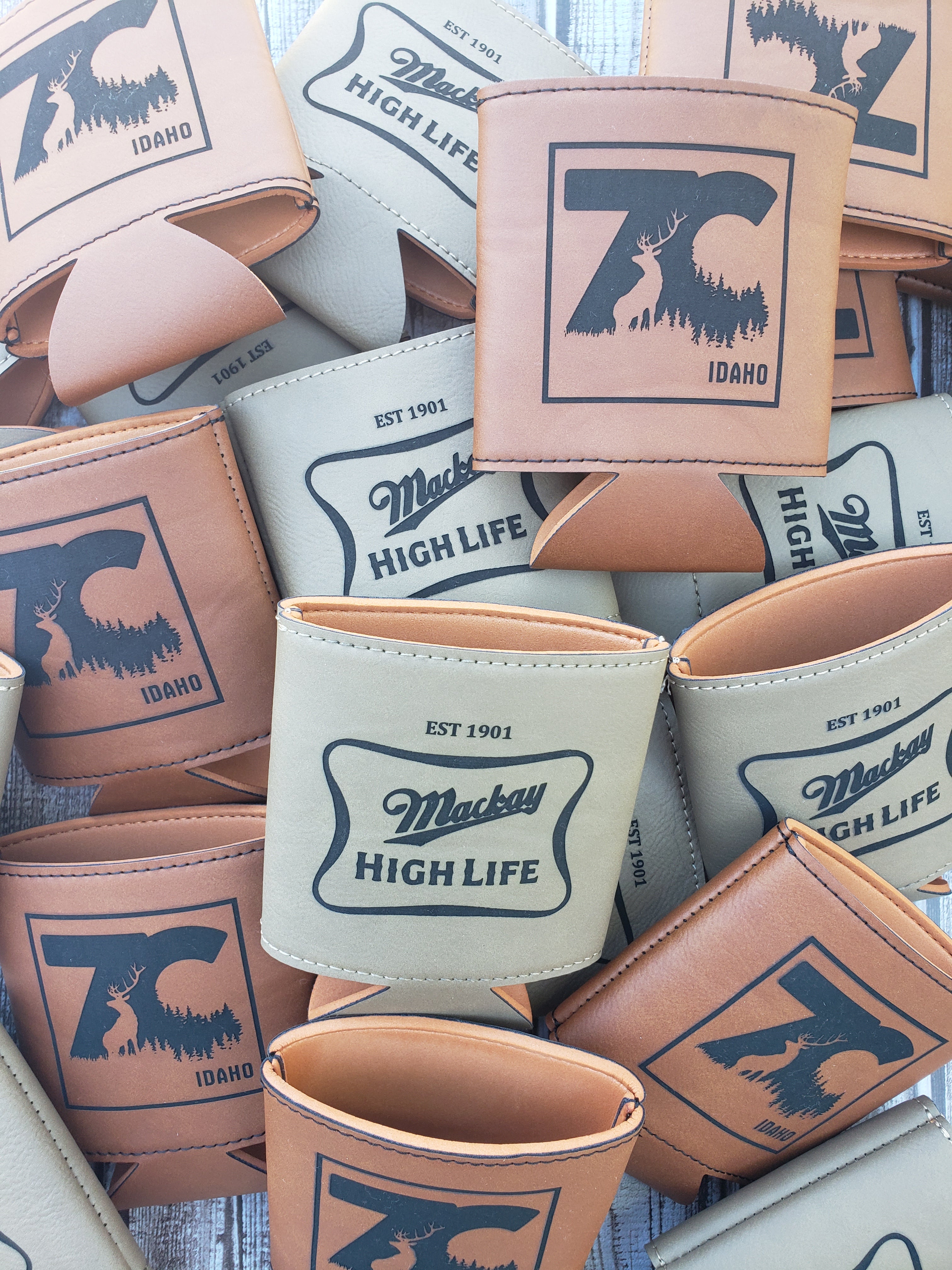 Best-Selling Engraved Souvenirs for Destination Gift Shops (That Customers Actually Buy)